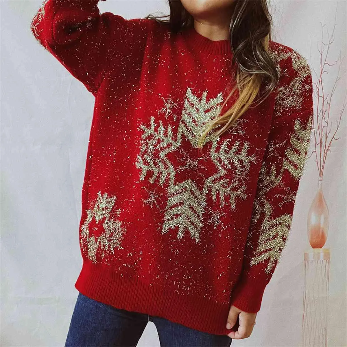 Cozy Snowflake Knit Sweater for Winter Wear