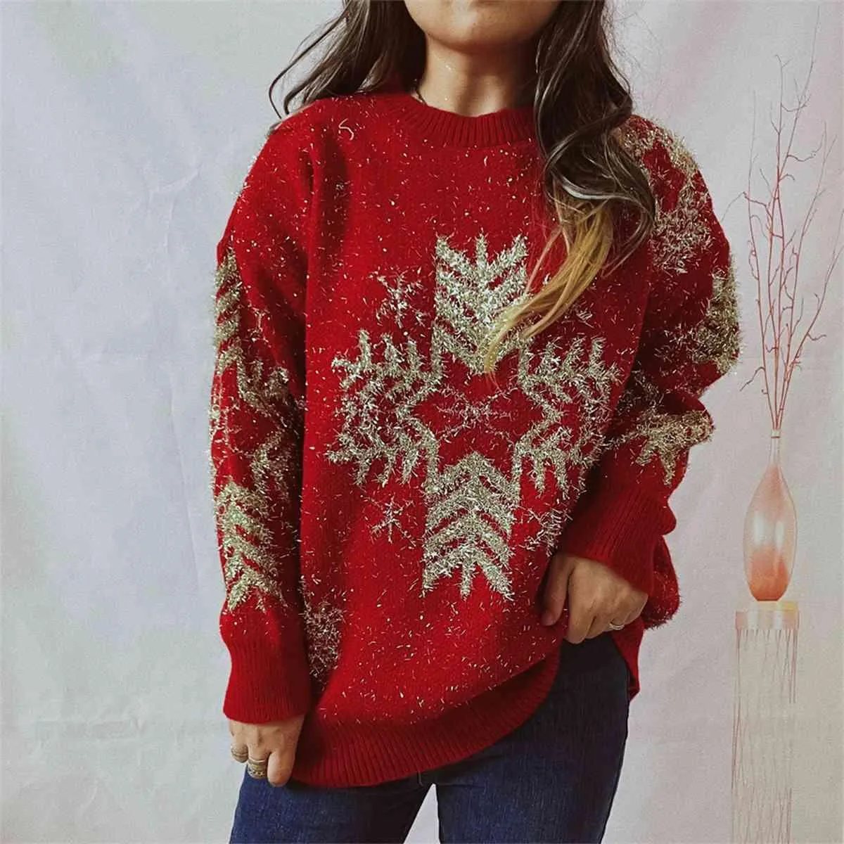 Cozy Snowflake Knit Sweater for Winter Wear