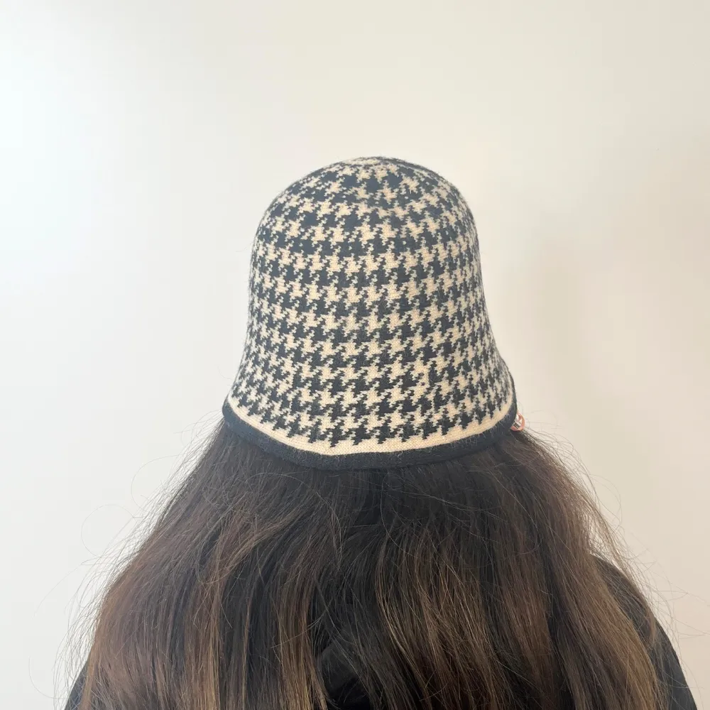 Ladies Houndstooth Pattern Cloche Hat by Alex Max