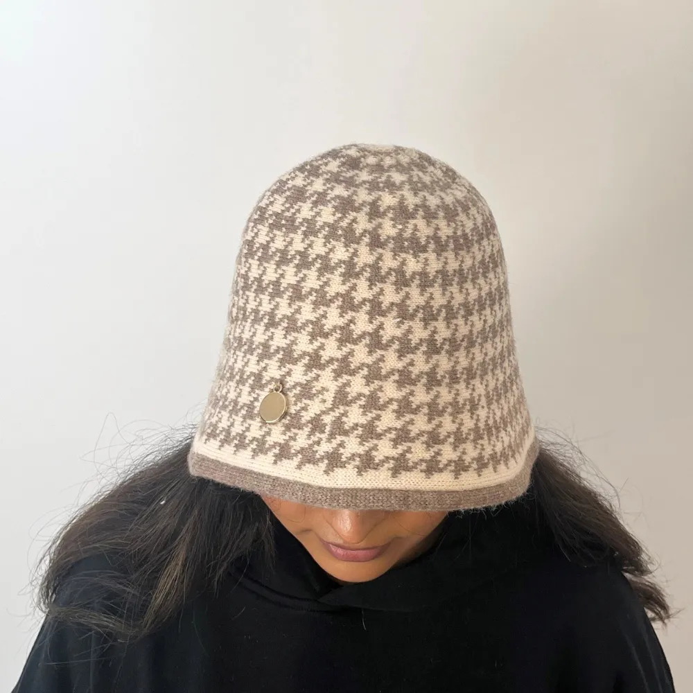 Ladies Houndstooth Pattern Cloche Hat by Alex Max