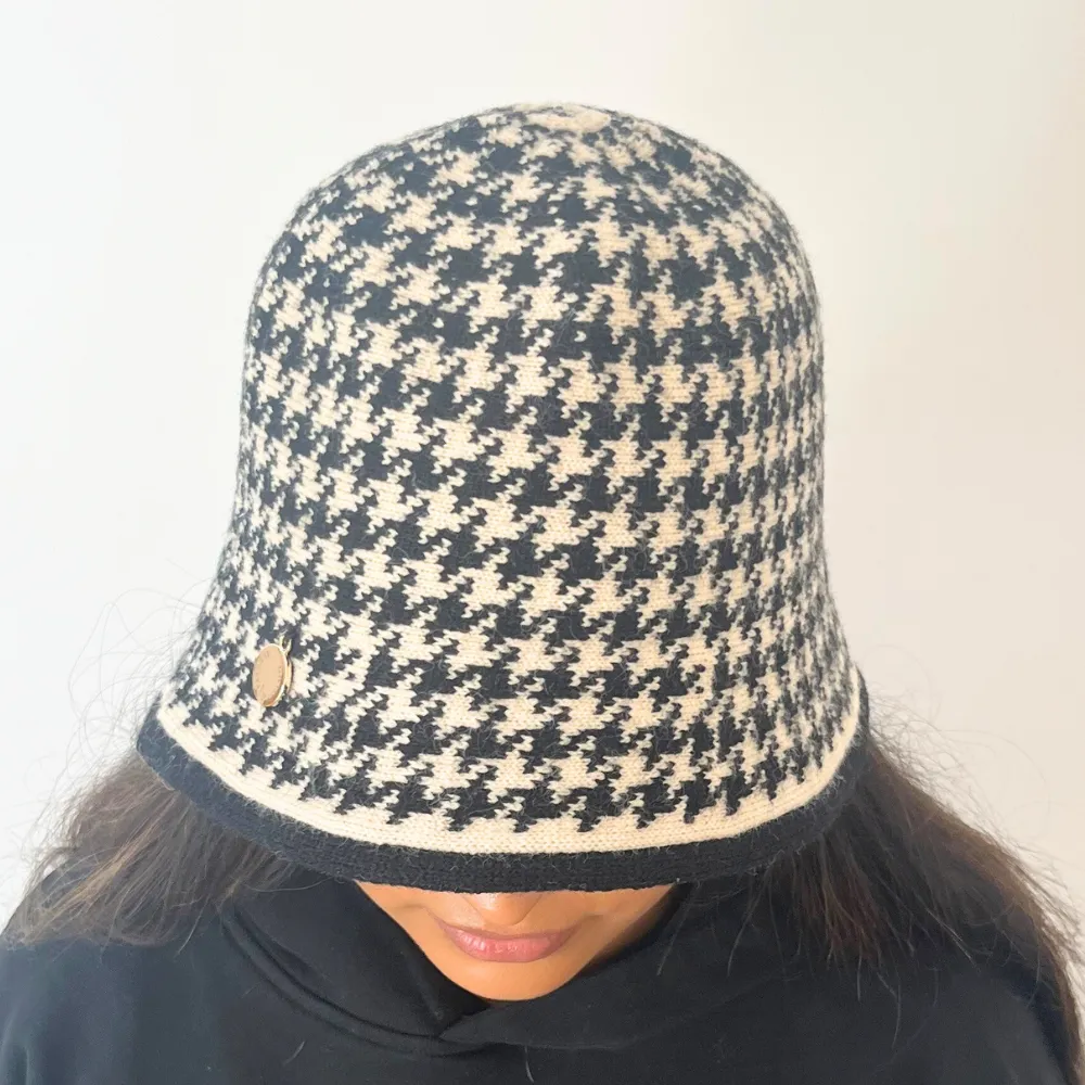 Ladies Houndstooth Pattern Cloche Hat by Alex Max